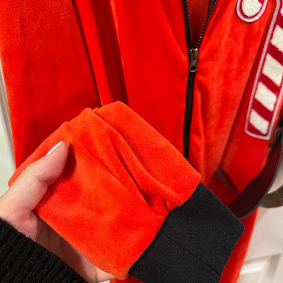 Christmas onsie Santa - Picture 5 of 5